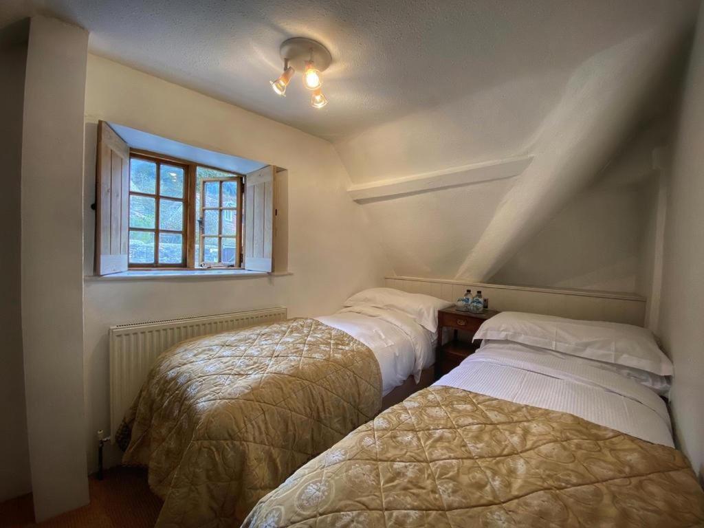 Baker'S Cottage Castle Combe Esterno foto